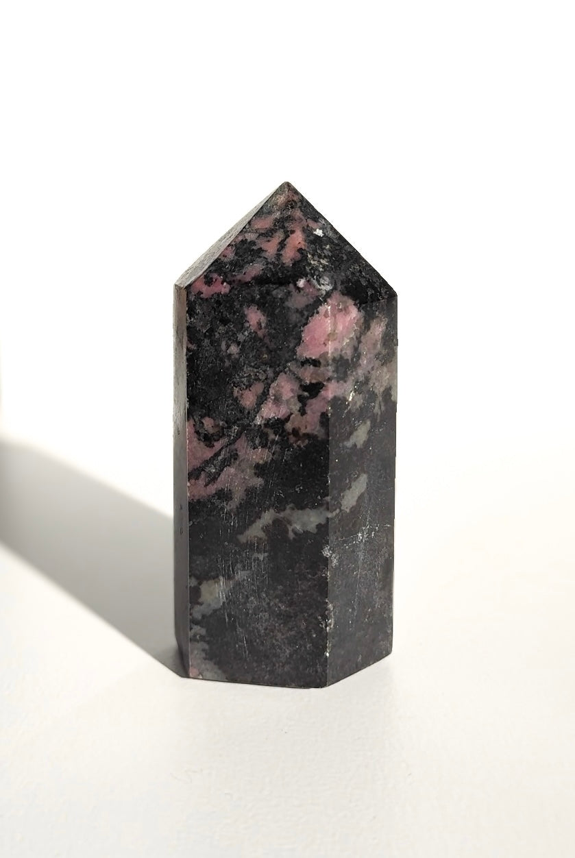 Rhodonite Point 03