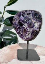 Load image into Gallery viewer, Amethyst Druzy 09
