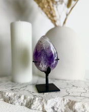 Load image into Gallery viewer, Amethyst Teardrop 02
