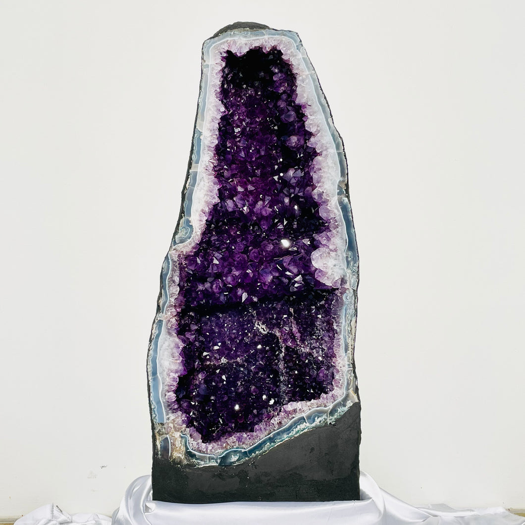 Amethyst Geode | 93 kg