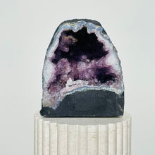 Load image into Gallery viewer, Amethyst Geode | 14.37 kg
