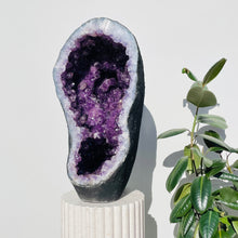 Load image into Gallery viewer, Amethyst Geode | 68 kg
