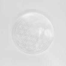 Load image into Gallery viewer, Selenite Charging Plate
