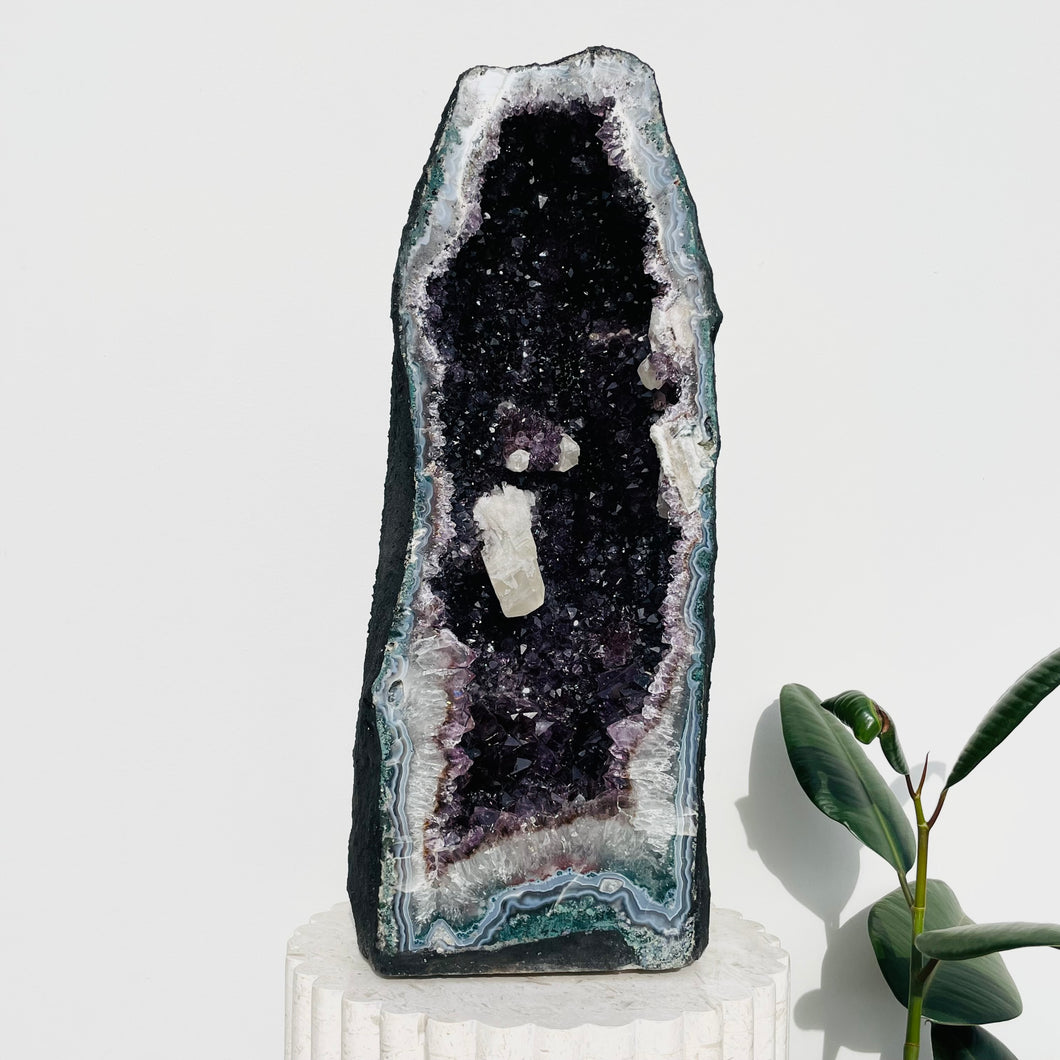 Amethyst Geode | 23.56 kg