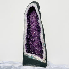 Load image into Gallery viewer, Amethyst Geode | 141 kg
